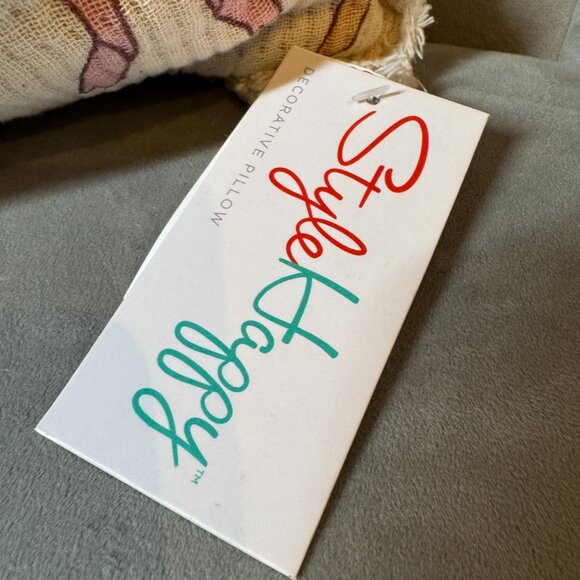 Style‎ Happy Coquette Colorful Bow Preppy Throw Pillow NWT multi color 20x20 - Picture 4 of 5